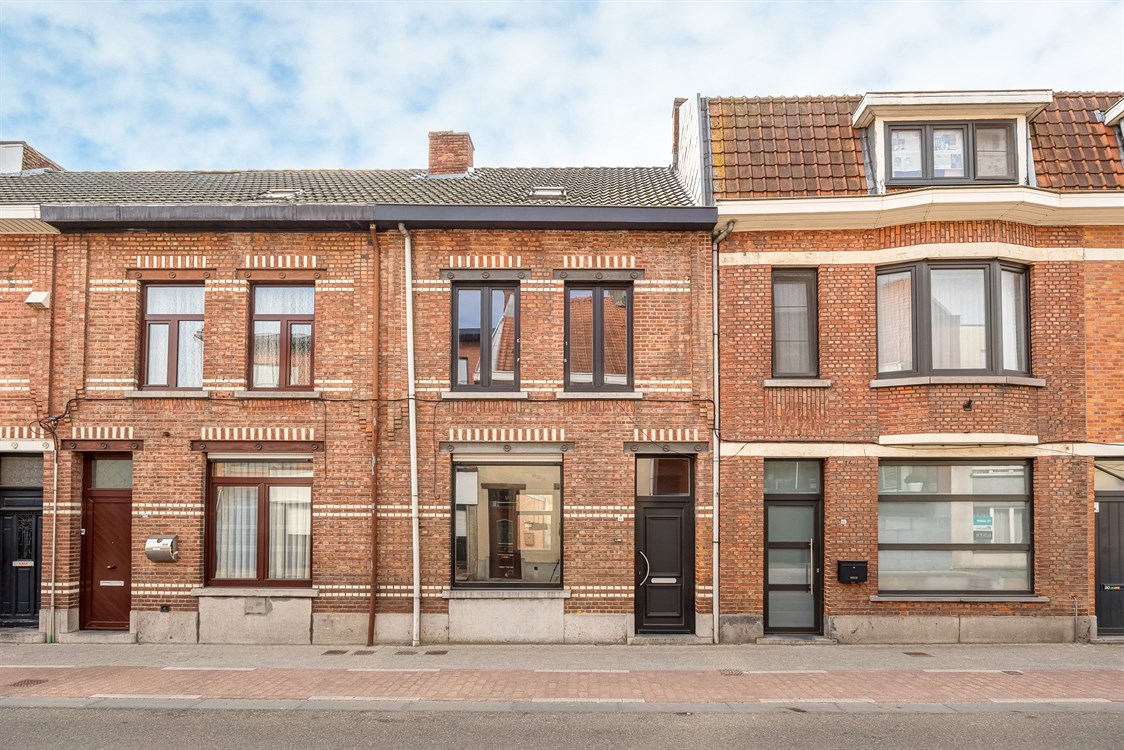 KERKSTRAAT 86 SINT-GILLIS-WAAS