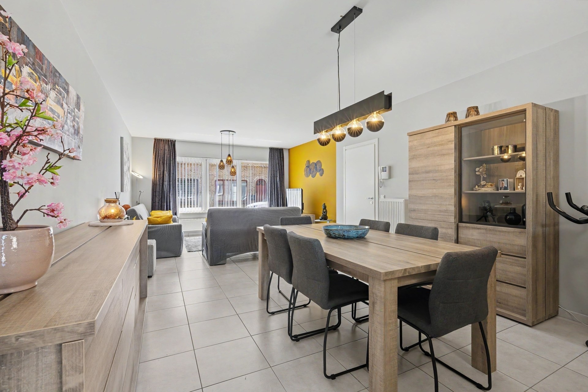 STATIONSTRAAT 137 / 2 SINT-GILLIS-WAAS